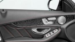 Mercedes klasy C 450 AMG 4MATIC sedan (2016) - drzwi kierowcy od wewnątrz