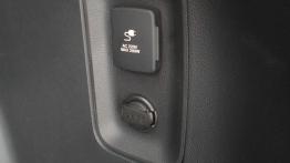 Hyundai Santa Fe III SUV 2.2 CRDi 197KM - galeria redakcyjna - bagażnik - inne ujęcie