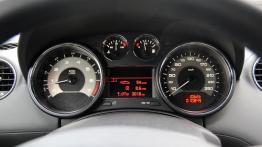 Peugeot RCZ Coupe 1.6L THP 16v 200KM - galeria redakcyjna 2 - komputer pokładowy