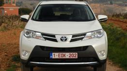 Toyota RAV4 IV - galeria redakcyjna - widok z przodu