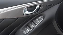 Infiniti Q50 2.2d 170KM - galeria redakcyjna - drzwi kierowcy od wewnątrz