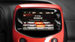 Citroen C1 II (2014) - wersja 3-drzwiowa - radio/cd/panel lcd