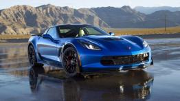 Chevrolet Corvette C7 Z06 Coupe (2015) - widok z przodu
