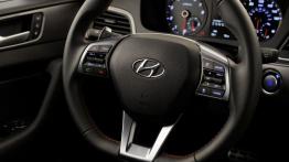 Hyundai Sonata YF Facelifting Sport 2.0T (2015) - kierownica