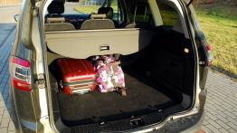 Ford S-Max Van Facelifting 2.0 EcoBoost 240KM - galeria redakcyjna - bagażnik