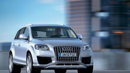 Audi Q7 V12 TDI - widok z przodu