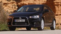 Mitsubishi Lancer IX Hatchback - widok z przodu