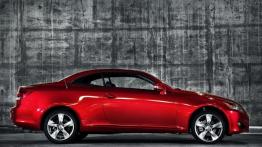 Lexus IS II Cabrio - prawy bok