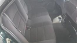 Opel Omega B Sedan - galeria społeczności - tylna kanapa