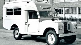 Land Rover Defender Special - widok z przodu