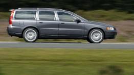 Volvo V70 - prawy bok