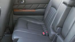 Nissan Patrol 2005 - tylna kanapa