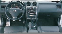 Hyundai Coupe 2002 - pełny panel przedni