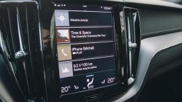 Volvo XC60 – z błyskiem w oku