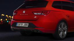 Seat Leon III ST Cupra (2015) - pokrywa bagażnika zamknięta