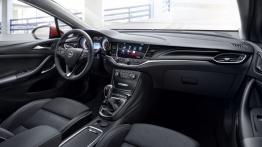 Opel Astra K Hatchback 5d (2016) - pełny panel przedni