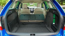 Skoda Octavia III Kombi  KM - galeria redakcyjna - tylna kanapa złożona, widok z bagażnika