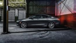 Chrysler 200C (2015) - lewy bok