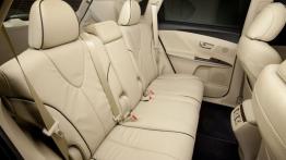 Toyota Venza Facelifting - tylna kanapa