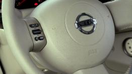 Nissan Micra - kierownica