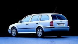 Skoda Octavia I Kombi - widok z tyłu