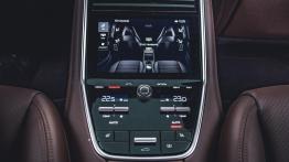 Porsche Panamera GTS - 911 dla rodziny