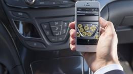 Opel Insignia Facelifting (2013) - panel przedni - inne ujęcie