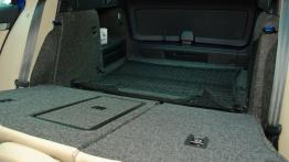 Skoda Octavia III Kombi  KM - galeria redakcyjna - tylna kanapa złożona, widok z boku