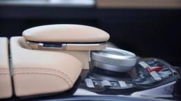 Mercedes Klasa S W221 Limuzyna Facelifting 250 CDI BlueEFFICIENCY 204KM - galeria redakcyjna - tunel