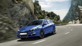 Renault Laguna po liftingu - widok z przodu