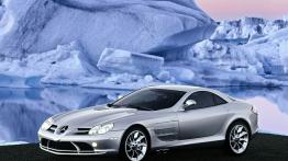 Mercedes Klasa SLR - widok z przodu