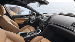 Opel Insignia Facelifting (2013) - widok ogólny wnętrza z przodu