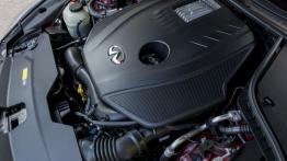 Infiniti Q50 2.0 Turbo (2014) - silnik