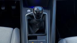 Volkswagen Golf ViiI - galeria redakcyjna - widok ogólny wn?trza z przodu