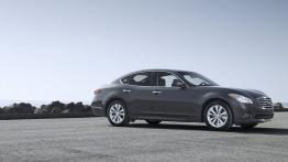 Infiniti M 2010 - prawy bok