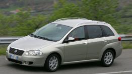 Fiat Croma 2005 - lewy bok