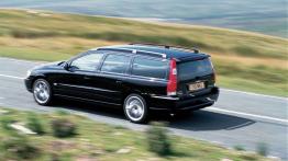Volvo V70 - lewy bok