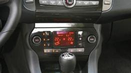 Fiat Bravo 2007 - konsola środkowa