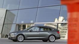 BMW serii 5 Gran Turismo F07 Facelifting (2014) - lewy bok