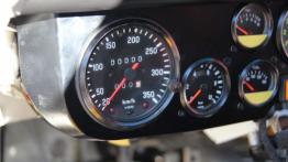 Audi Quattro 2.1 20V Turbo 306KM - galeria redakcyjna - prędkościomierz