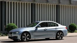 BMW serii 3 ActiveHybrid - lewy bok