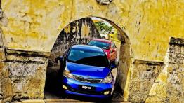 Kia Rio sedan 2012 - widok z przodu