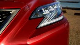 Samuraj w smokingu – nowy Lexus LS 500