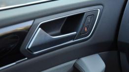 Volkswagen Touran 2.0 TDI - Solidny kawał przestrzeni