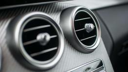 Mercedes-Benz C Coupe - elegancko czy brutalnie?