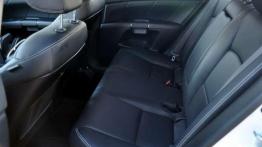 Suzuki Kizashi - próba katany