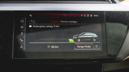 Audi e-tron - galeria redakcyjna - inny element panelu przedniego
