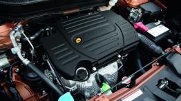 Suzuki Vitara 2015 - silnik