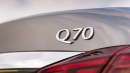 Infiniti Q70 Facelifting Hybrid (2015) - emblemat