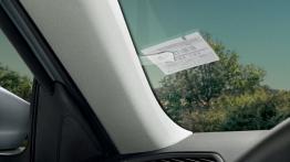 Skoda Superb III Combi (2015) - uchwyt na bilet parkingowy
